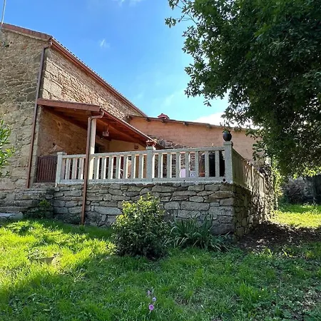 Casa Rural Cerca Santiago De Compostela,xallas De Sura * Ameijenda